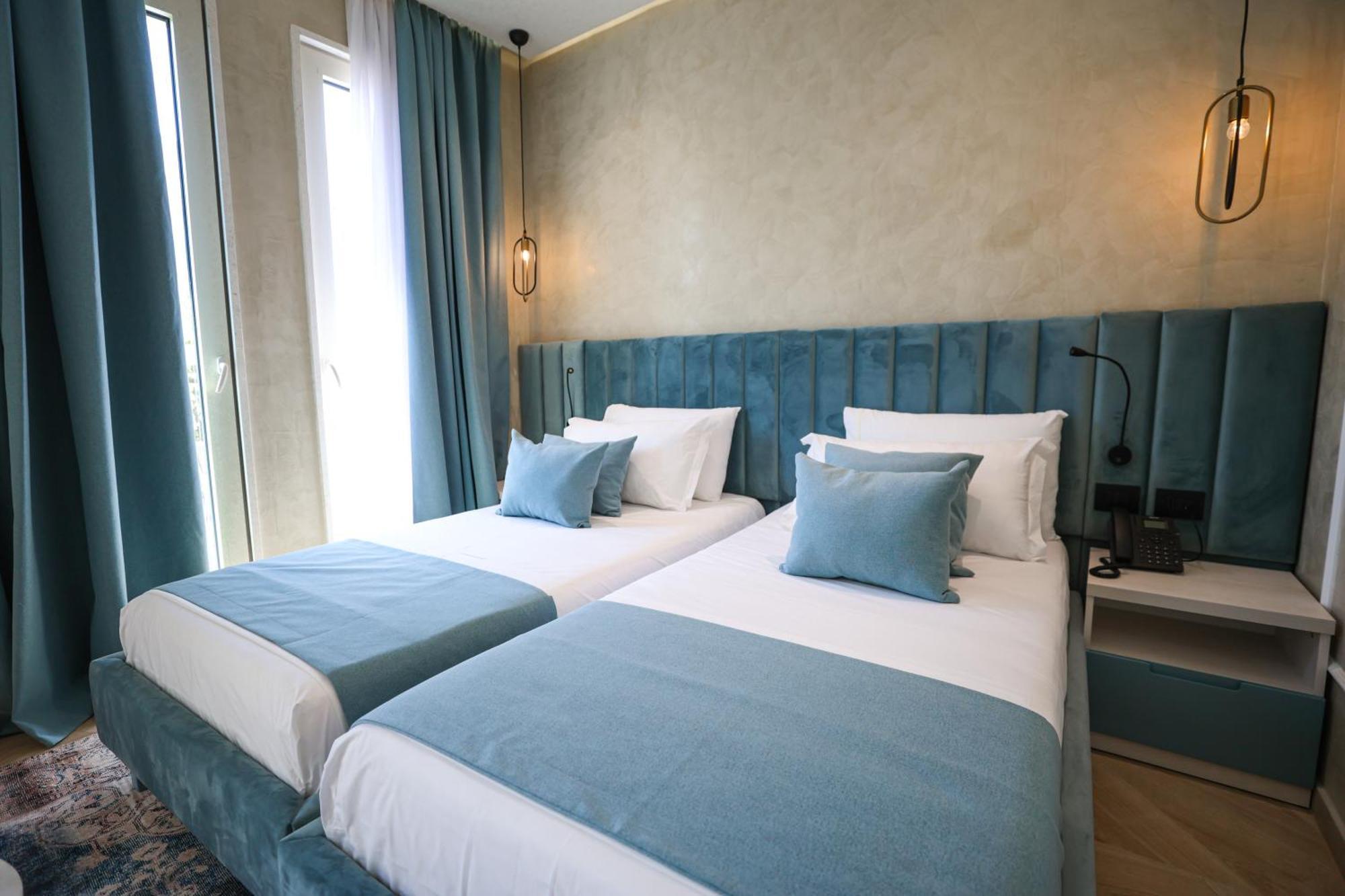 Hotel Plaza Berat Ngoại thất bức ảnh