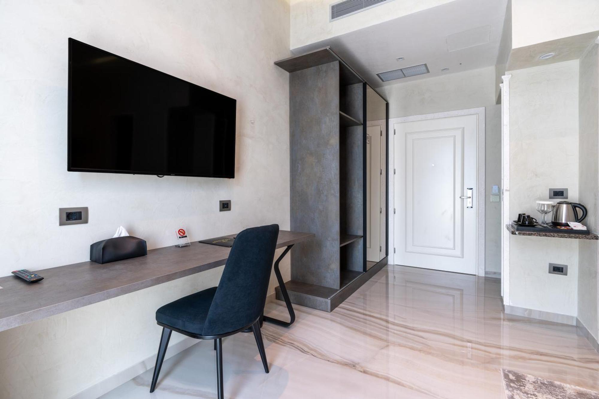 Hotel Plaza Berat Ngoại thất bức ảnh